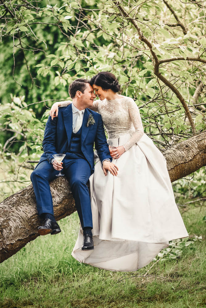 How can you make it easier for your wedding photographer to get great shots?