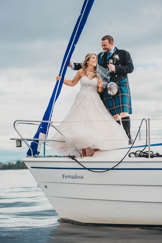 How can you make it easier for your wedding photographer to get great shots?